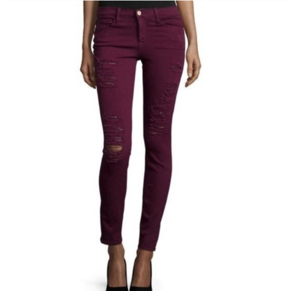 Frame Denim Le Skinny de Jeanne Distressed Jeans